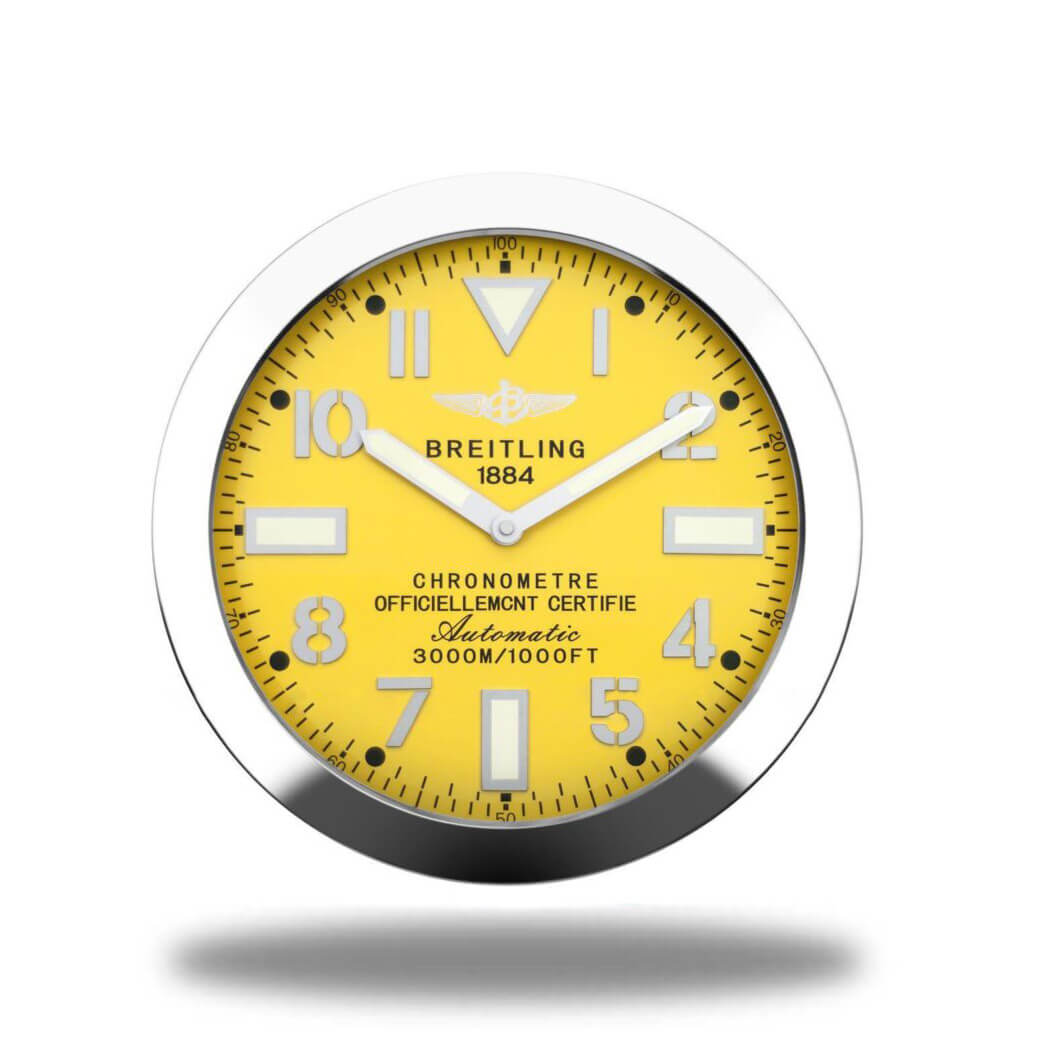 Breitling Avenger BR07