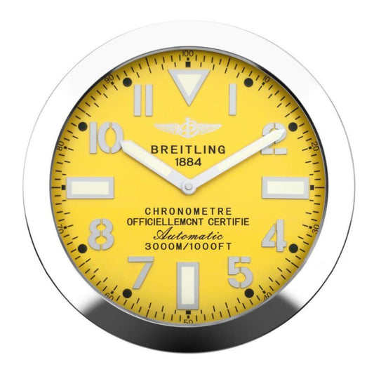 Breitling Avenger BR07